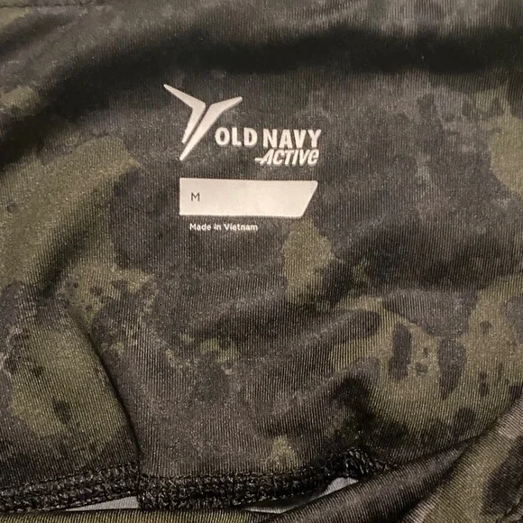 Old Navy Camouflage Yoga or Athletic - New - Never Worn - Picture 3 of 4
